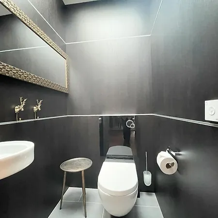 Penthouse Meerchenwald 6 Appartement *