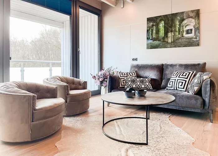 Lägenhet Penthouse Meerchenwald 6 *